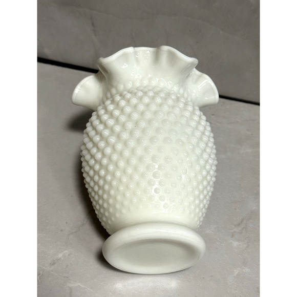 Vintage 1950s Fenton Hobnail Milk Glass Double Crimped Vase 6" Tall - Picture 6 of 7